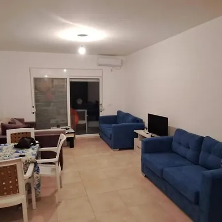 Landi's بيت للعطل ساراندا